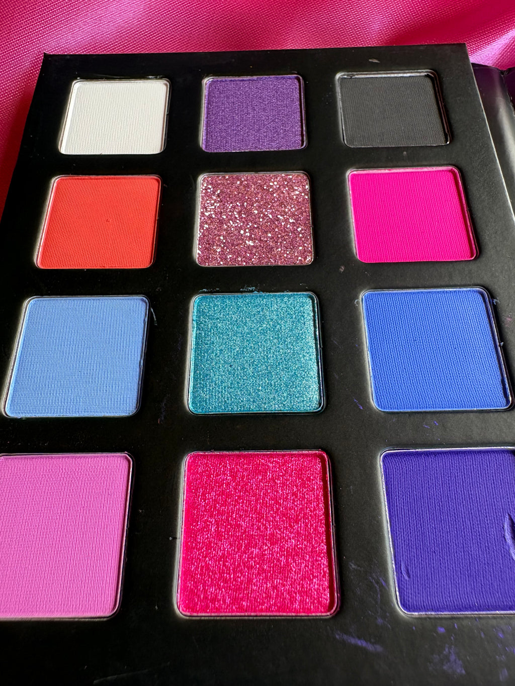 SavageDollWorld palette